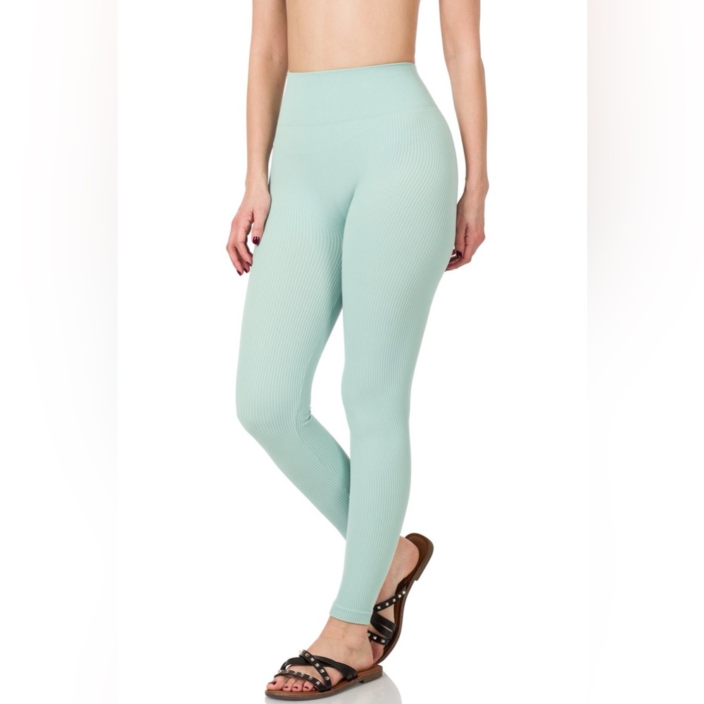 Ribbed Seamless Leggings